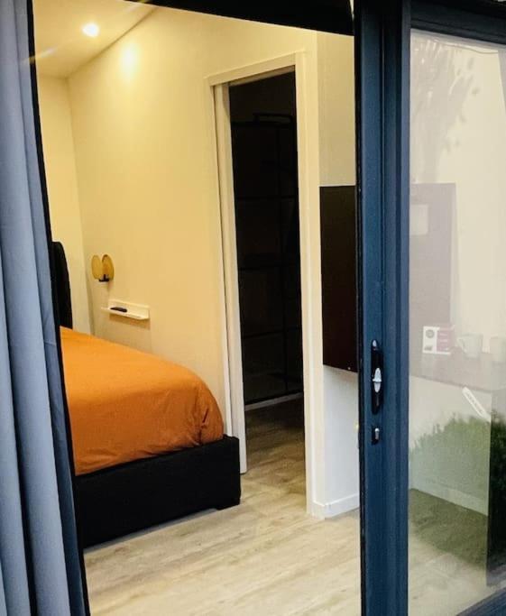 Apartment 5 Min Airport Aeroport - Shuttle Navette - Parking