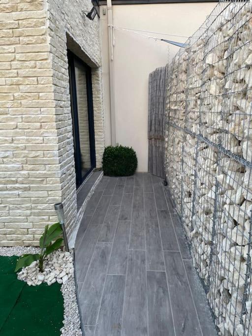 5 Min Airport Aeroport - Shuttle Navette - Parking Apartment Bonlier